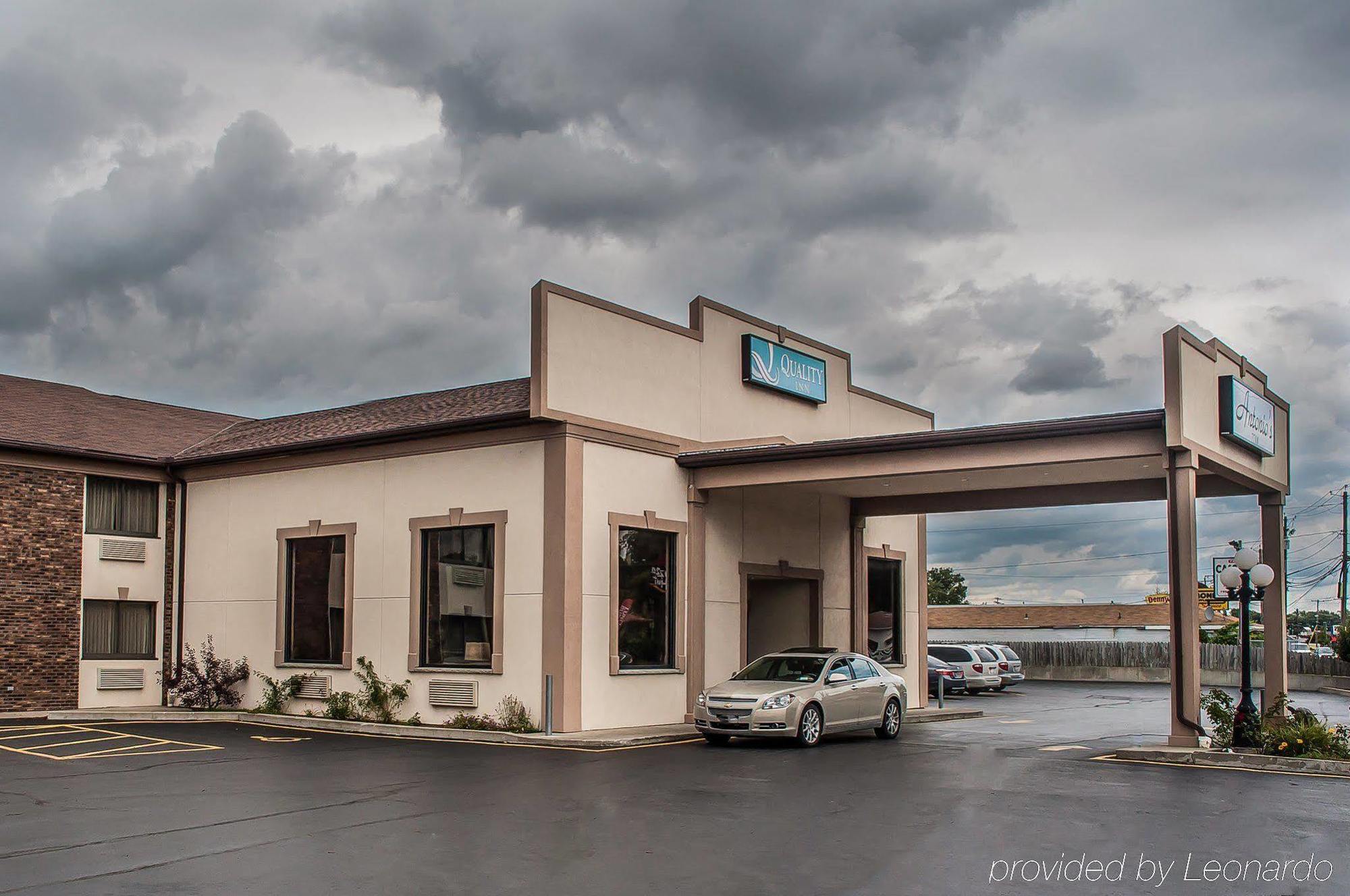 Quality Inn - Niagara Falls Blvd Exterior foto