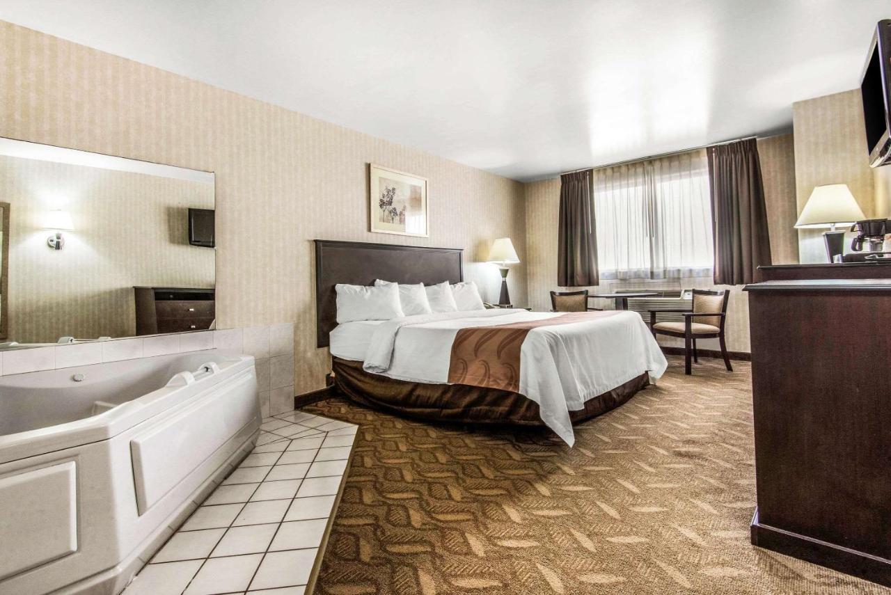 Quality Inn - Niagara Falls Blvd Exterior foto