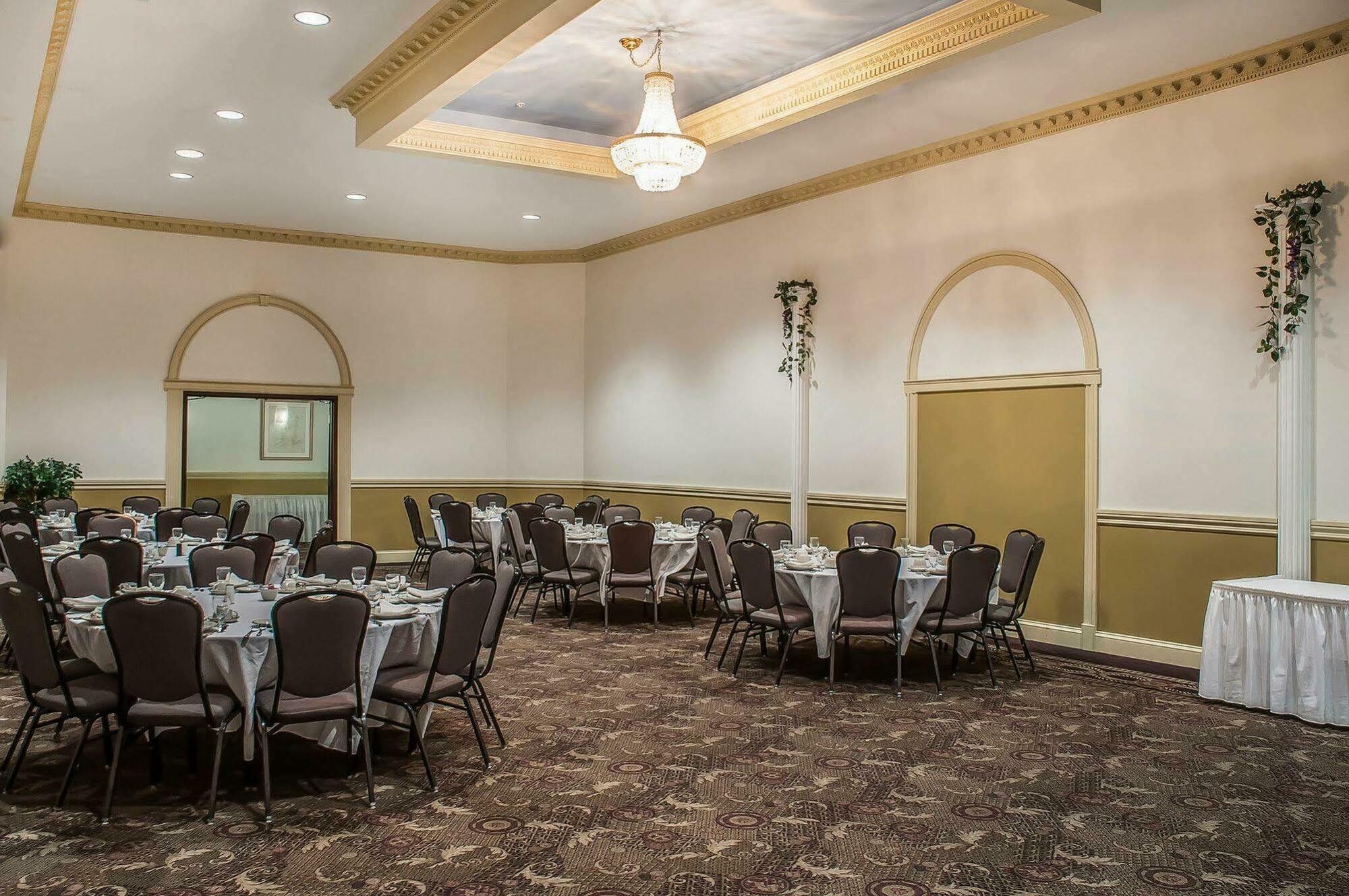 Quality Inn - Niagara Falls Blvd Exterior foto